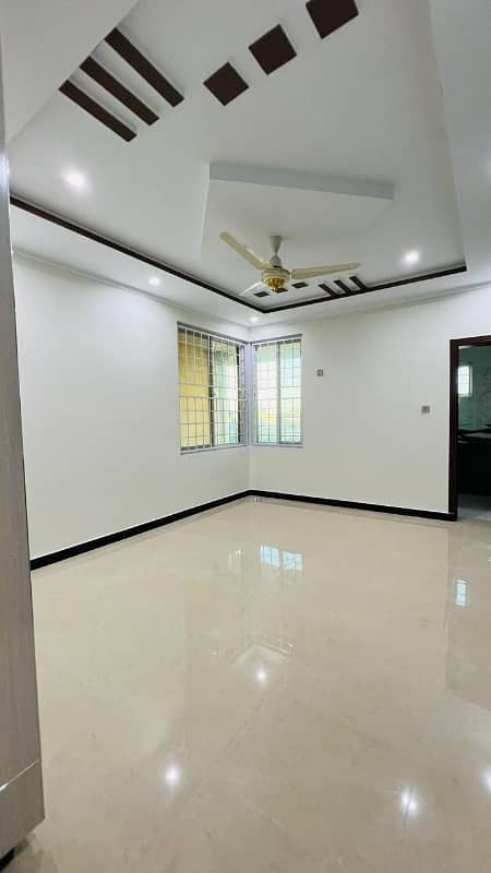 1 Kanal Double Story Double Unit House Available For Sale In Gulshan Abad. 15