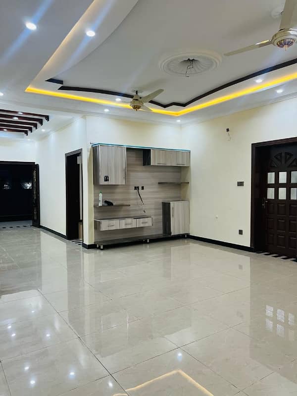 1 Kanal Double Story Double Unit House Available For Sale In Gulshan Abad. 32