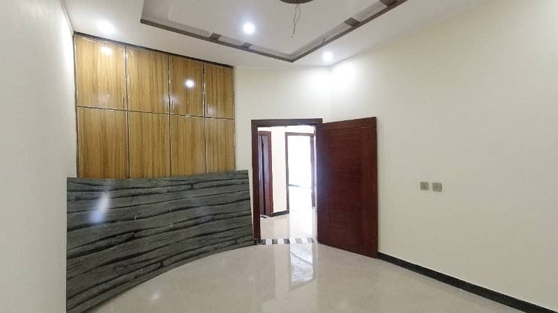 Gorgeous Prime Location 10 Marla House For Sale Available In Gulshan Abad Sector 3 10