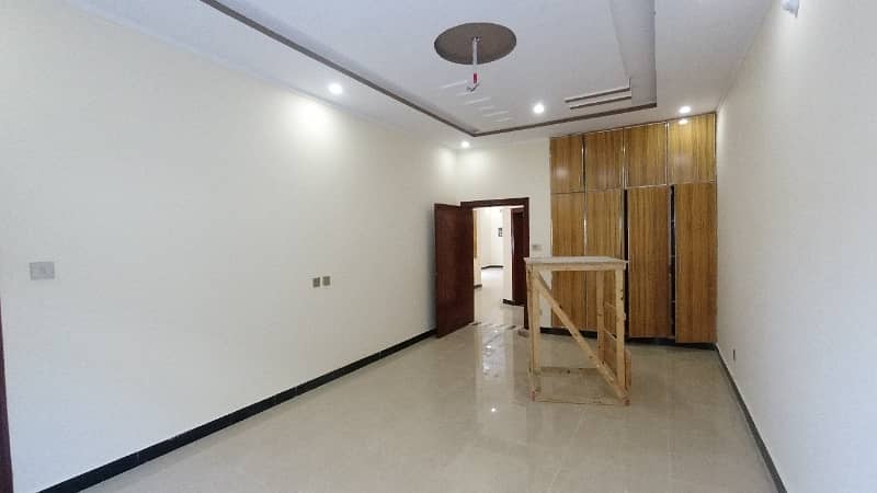 Gorgeous Prime Location 10 Marla House For Sale Available In Gulshan Abad Sector 3 36