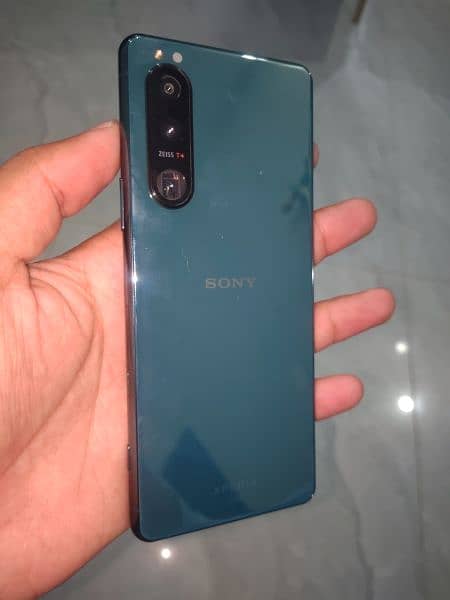 Sony Xperia 5 mark 3 only minor shade best cameras and gaming beast 6