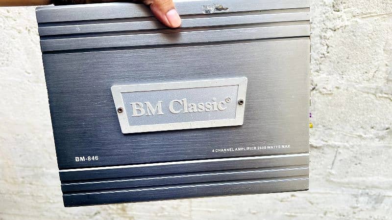 BM classic M & pioneer speaker 1