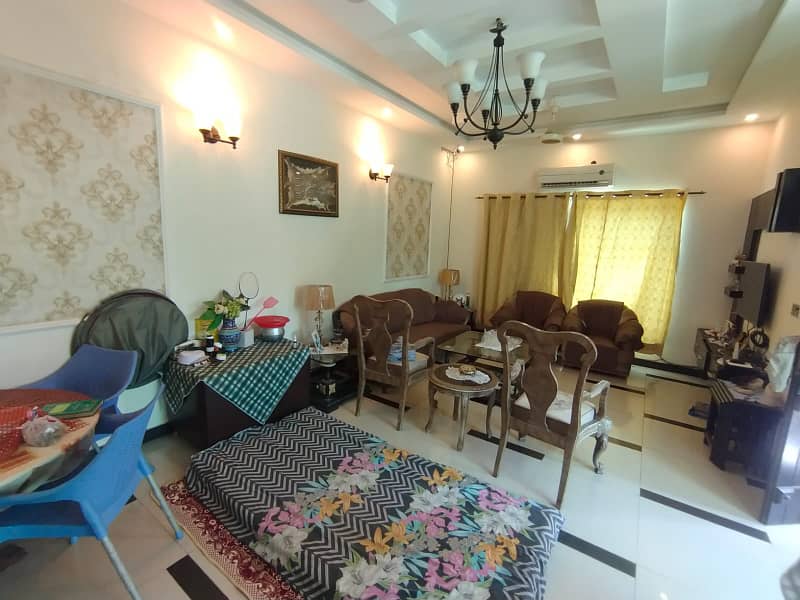 5 Marla House for rent 9 Town DHA 0