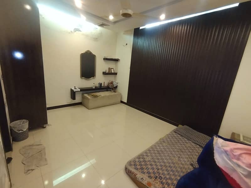 5 Marla House for rent 9 Town DHA 12
