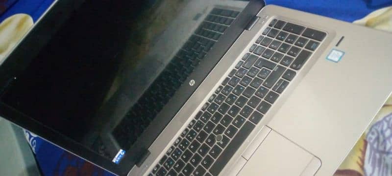 HP Laptop Corei5 1