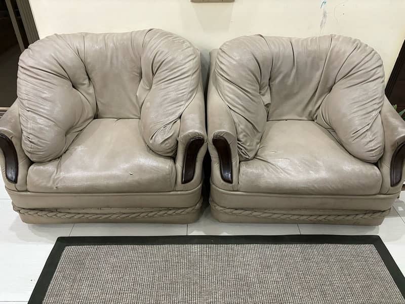 leather sofa 7 Seator 2