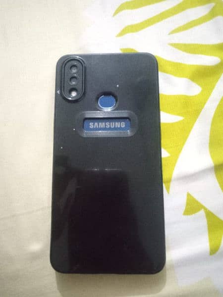Samsung Galaxy A10s limited edition in mint condition 7