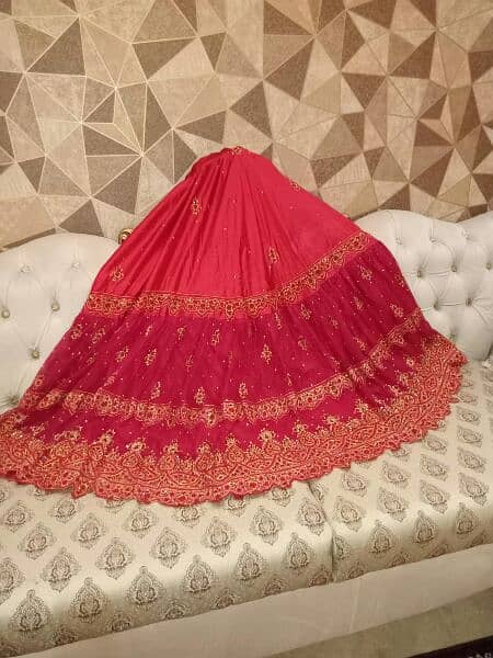 I want sell bridal sharara with pouch in good condition 2