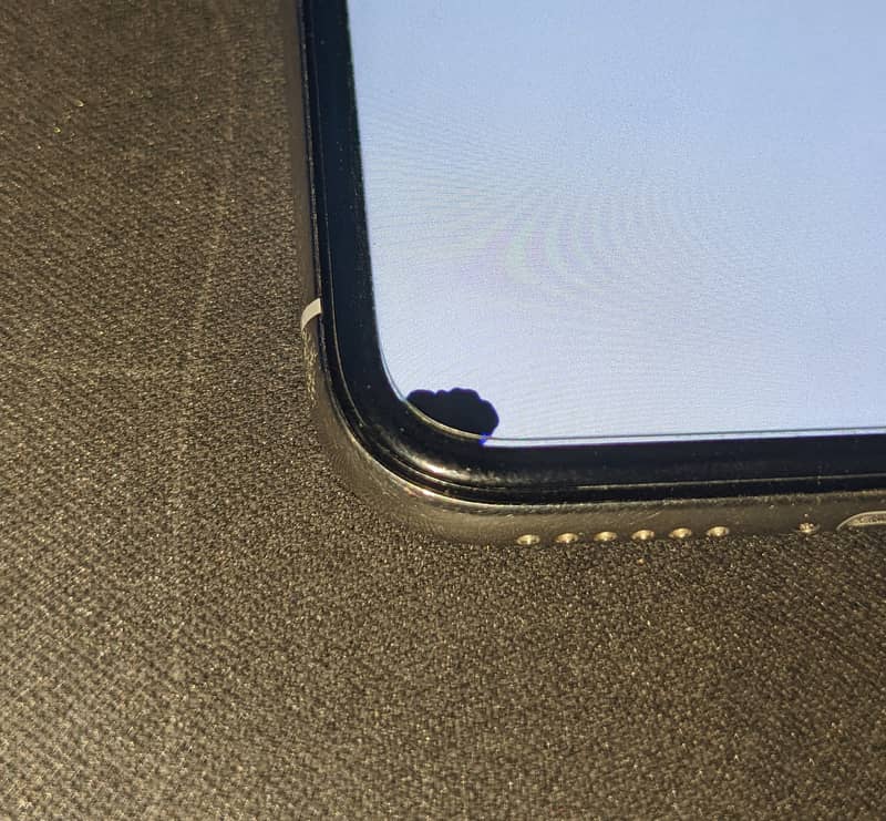 iPhone X 64GB Non-PTA (with small dot) 6