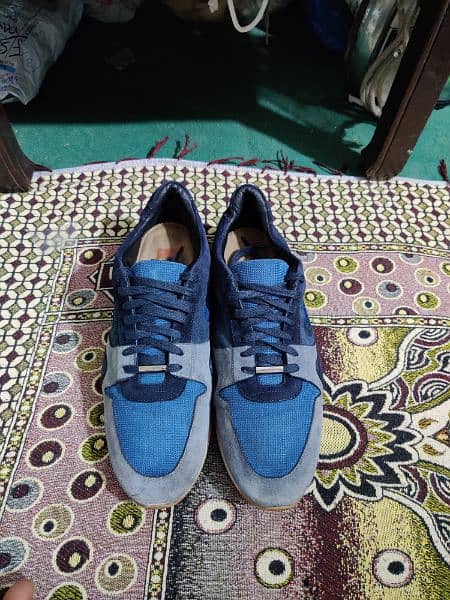 Original Burberry London vintage Sneakers for sale size 44 0