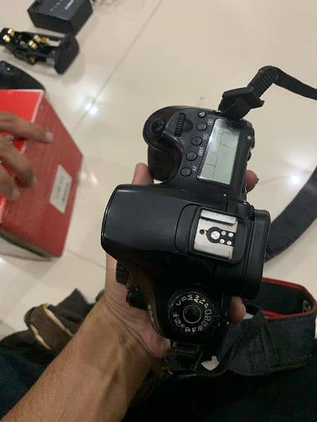 Canon EOS 60D With Box 18.55 Lens & 50mm 1.8 With Box 10/10 Condition 2