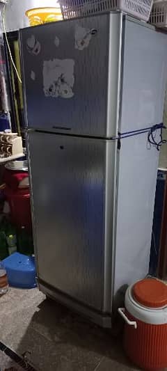 fridge for sell urgent 0
