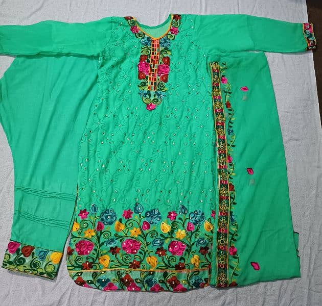 Fancy and party wear dresses for sale. 8