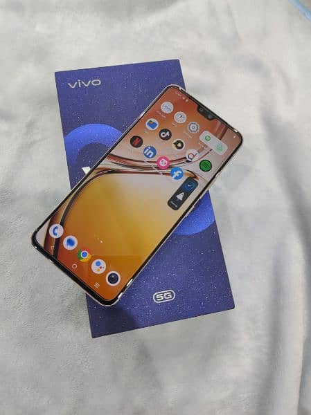 Vivo V23 5g in very good condition 12gb 256gb with all accessories 0