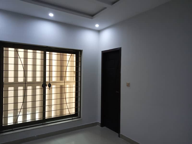 CANTT,12 MARLA OFFICE USE HOUSE FOR RENT GULBERGU UPPER MALL SHADMAN GOR GARDEN TOWN LAHORE 11
