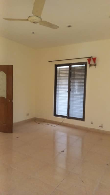 15 Marla Double Story 5 Bedrooms House For Rent in C Block Model Town Lahore 9