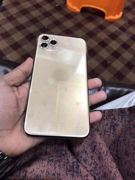 Iphone 11 pro max  10 by 10 condition non PTA 2
