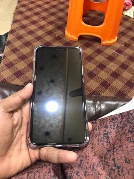 Iphone 11 pro max  10 by 10 condition non PTA 3