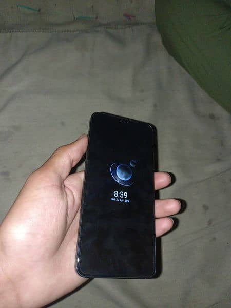 vivo v23 5G 10by 10 12 256 with box and charger 4