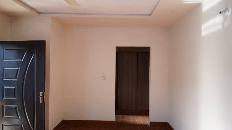 1 Bedroom Furnished Flat available for rent in canal villas 8