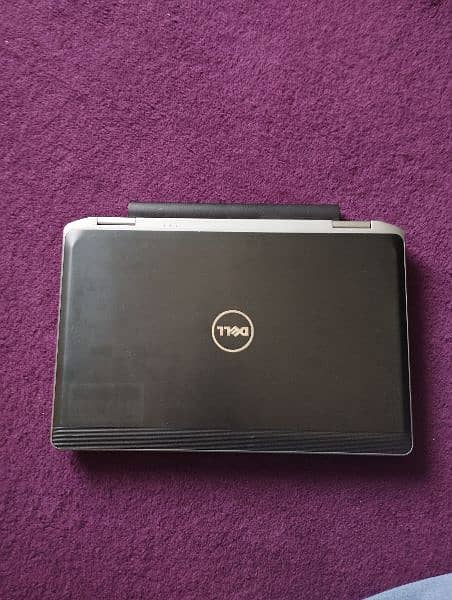 Dell Latitude i5 laptop 0