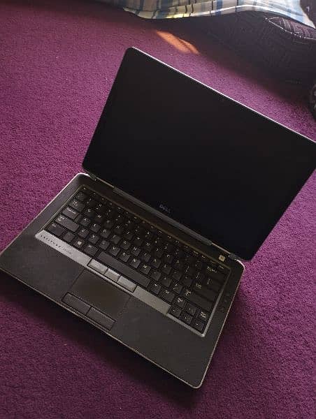 Dell Latitude i5 laptop 5