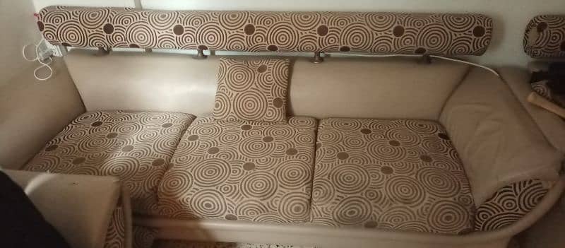 7 Seater Sofa Availability for Sale. Urgent basis 3