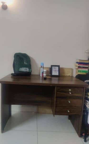 Selling my Study/Computer/Office table 2