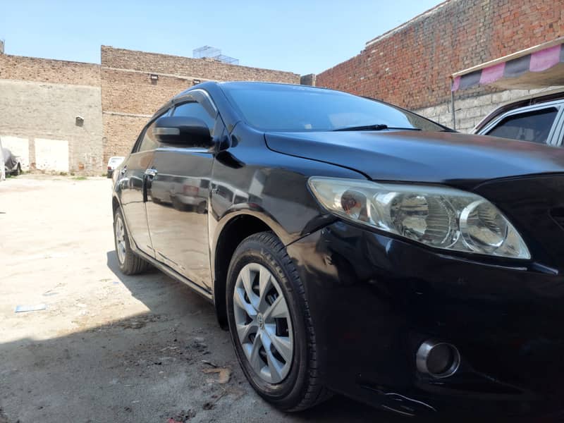 Toyota Corolla XLi VVTi 2009 3