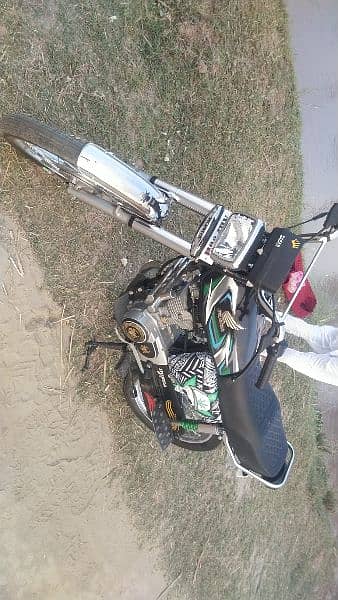 totally genuine all ok bike singale hand use 1st owner 0