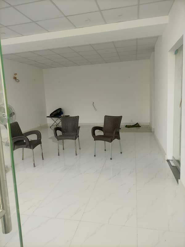 2 Marla Office Available For Rent Good Location 2