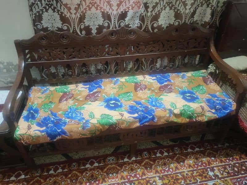 5 seater sofa set wooden made 0