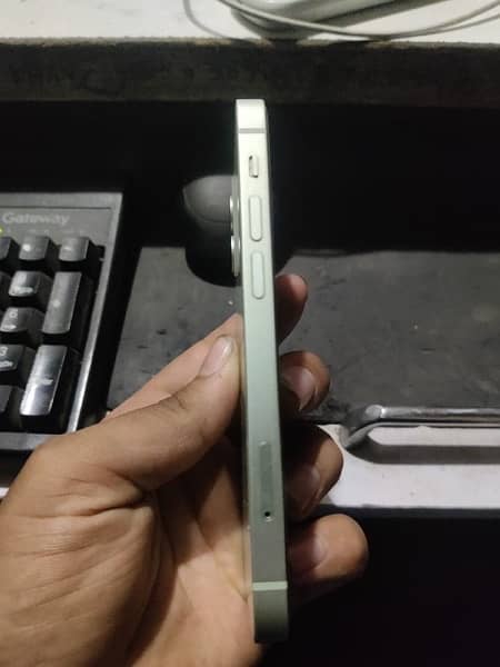 iPhone 12 mini condition 10 by 10 battery health 84 5