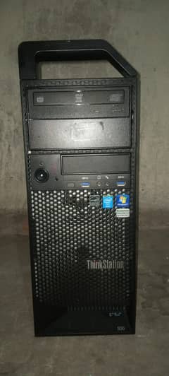 Lenovo S30 / E5 1620 V2 / 32GB Ram / 500Gb Hard