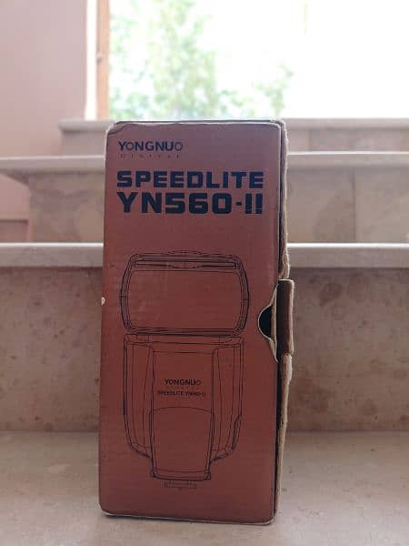 Yongnuo Speedlite YN560-II Powerful Flashgun Photography 2