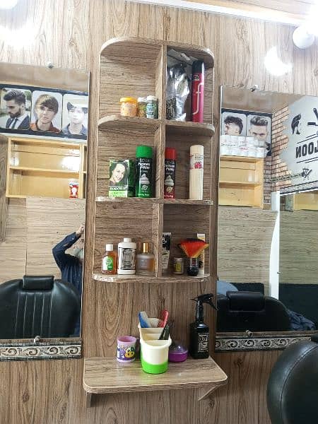 Salon / Barber Shop for rent (Read Description) 9