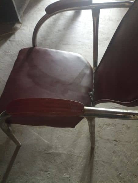 chair for office use 1