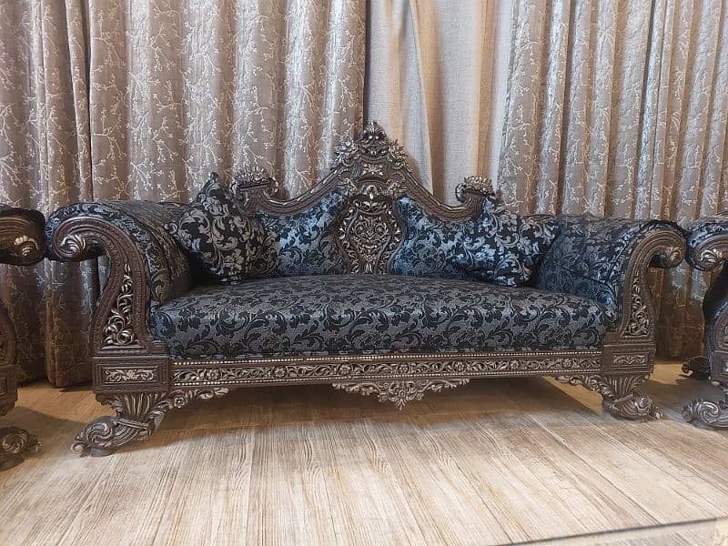 Luxury King Size 5 Sofa set 0