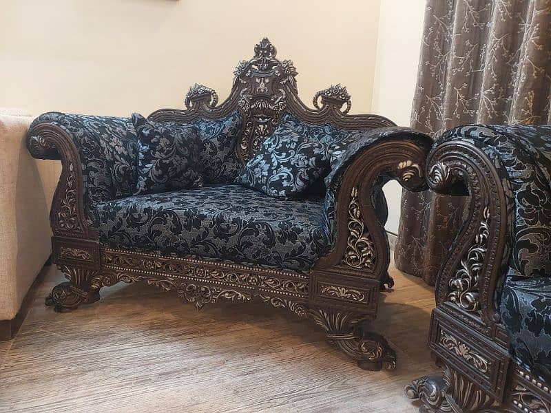 Luxury King Size 5 Sofa set 1