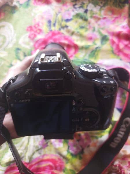 DSLR Camera  Canon 3
