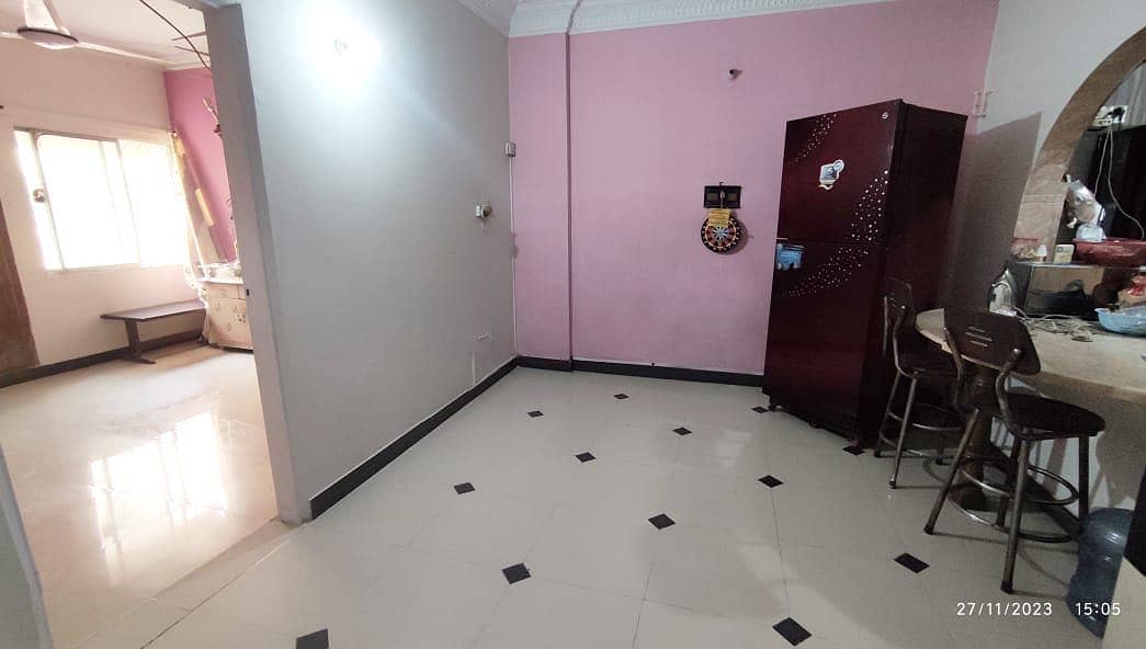 APARTMENT AVAILABLE FOR SALE IN GULISTAN E JAUHAR AT PRIME LOCATION OF MAIN UNIVERSITY ROAD 1