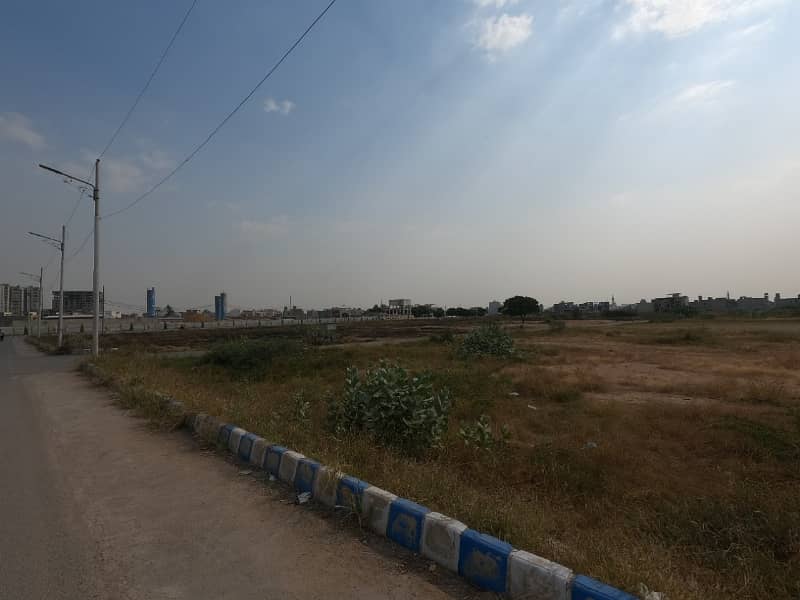 Gorgeous 400 Square Yards Residential Plot For Sale Available In Gulshan-E-Roomi 1