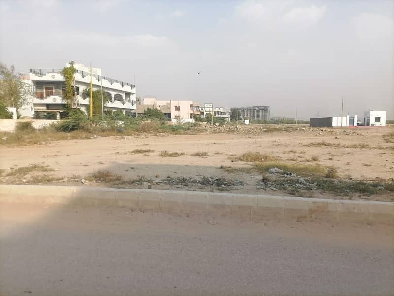 Ideally Located Residential Corner 400 Series Plot Of 120 Square Yards Is Available For Sale In Karachi 1