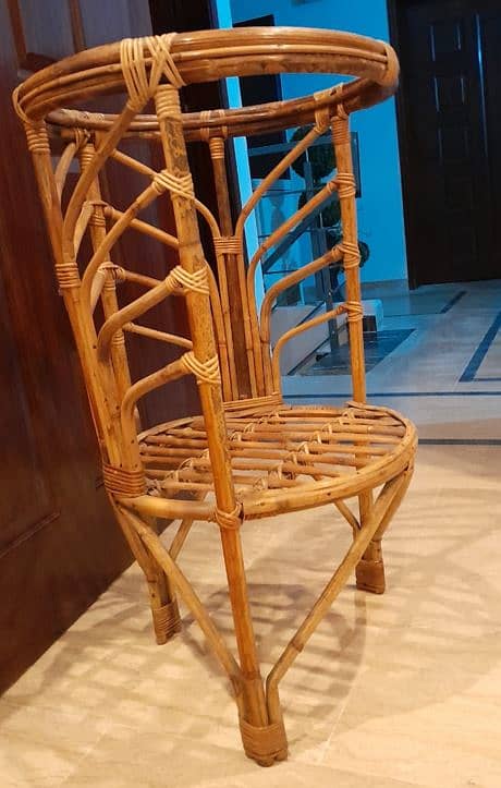 CANE MADE FURNITURE WITH TABLE , CHAIR  & SETTERS FOR SALE 3
