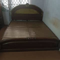 Queen size bed with side tables