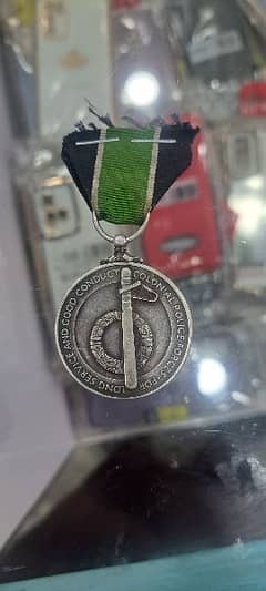 Queen Elizabeth Colonial police medal