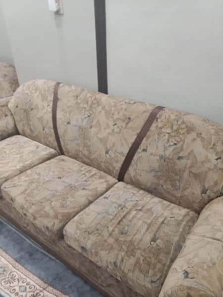 6 seater sofa set urgent selling 3