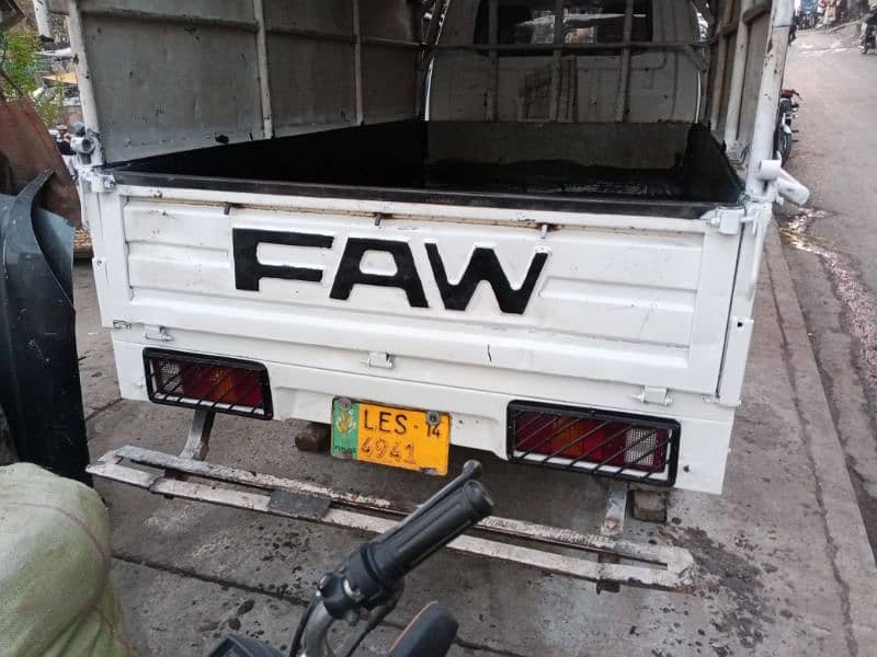 faw pickup 1000cc EXCHAGNE POSSIBLE  outer minor touching 3
