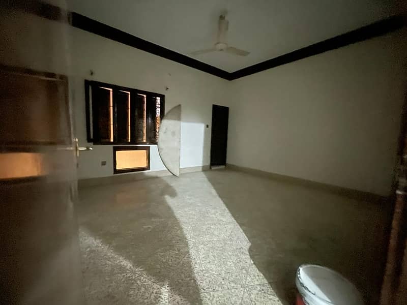 Portion For Rent 1st Floor 2bed D. D Well Furnished 2