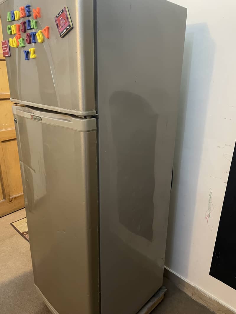 Dawlance fridge(model9122MDS) 4